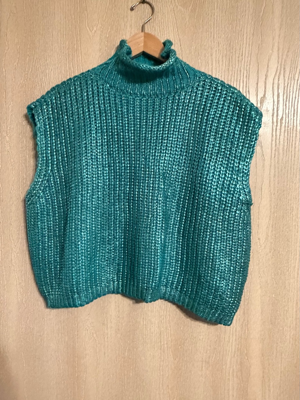 She + Sky Teal Sleeveless Mock Neck Metallic Ribbed Sweater Vest